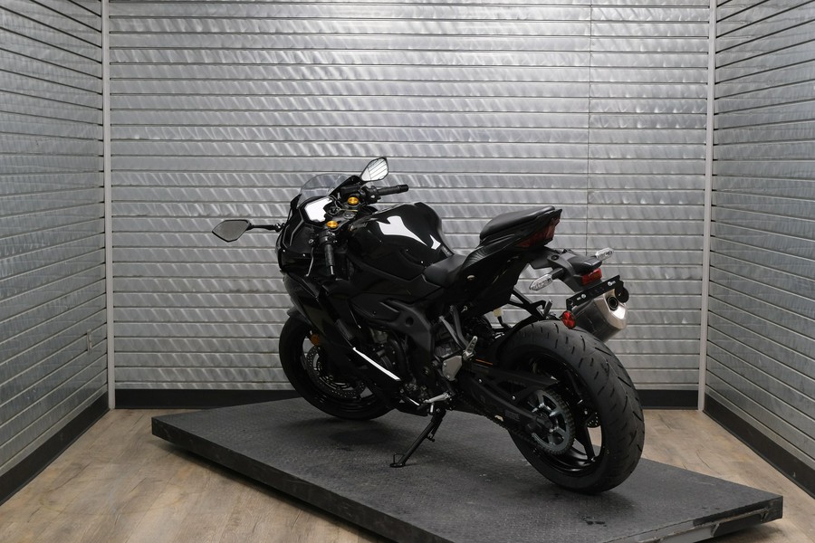 2026 KAWASAKI NINJA ZX4R ABS