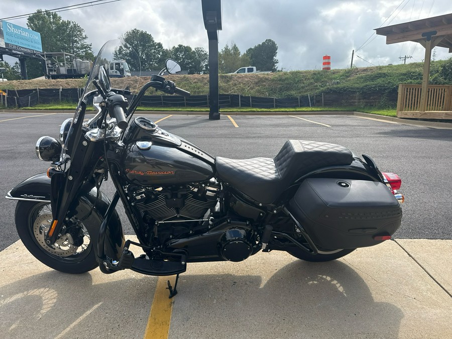 2019 Harley-Davidson Heritage Classic 114