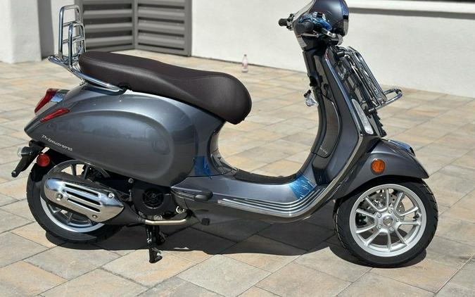 2023 Vespa Primavera 150 Touring