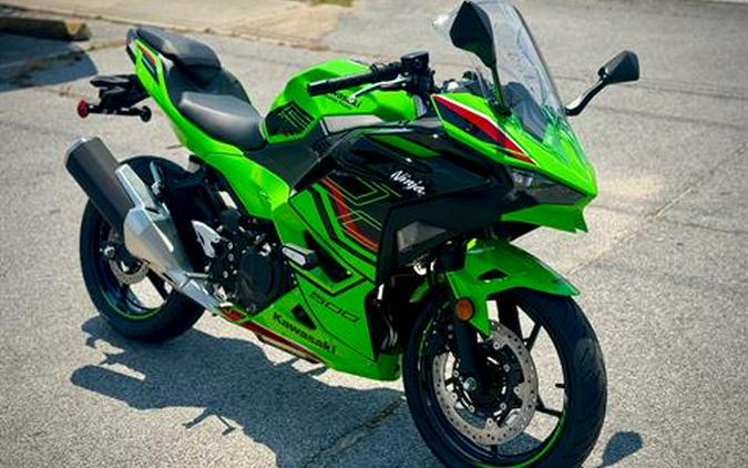 2024 Kawasaki Ninja 500 KRT Edition SE ABS