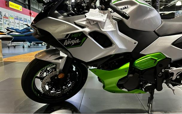 2024 Kawasaki Ninja® 7 Hybrid ABS