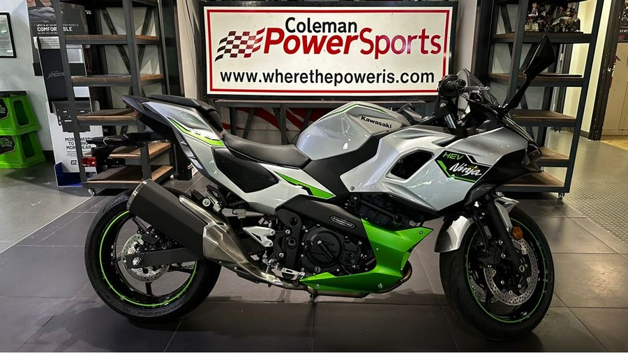 2024 Kawasaki Ninja® 7 Hybrid ABS