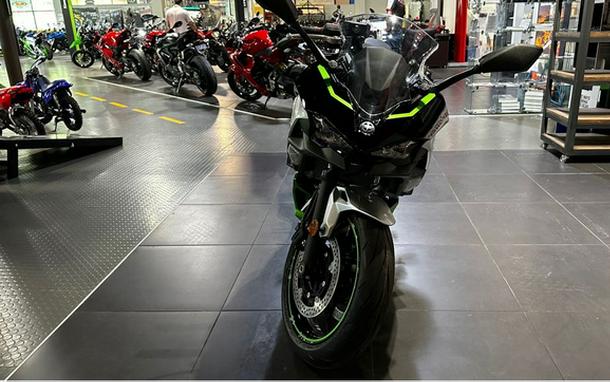 2024 Kawasaki Ninja 7 Hybrid ABS