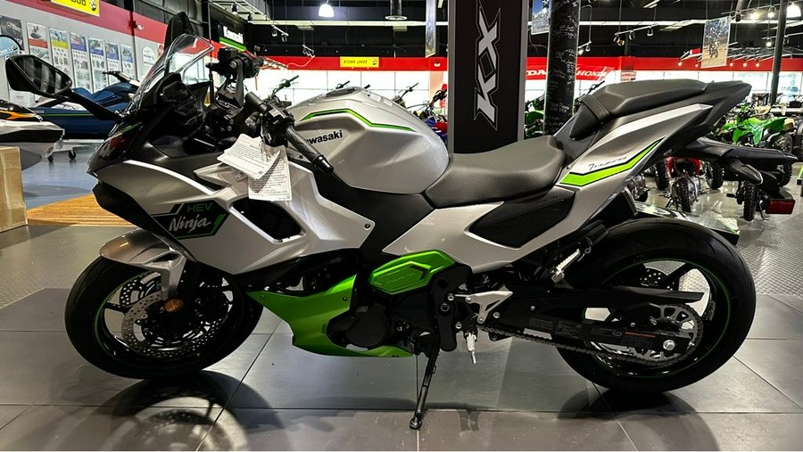 2024 Kawasaki Ninja® 7 Hybrid ABS