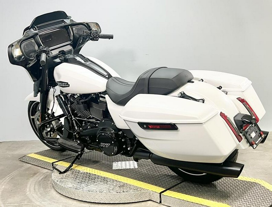 2024 Harley-Davidson® FLHX - Street Glide®