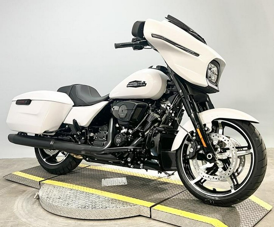 2024 Harley-Davidson® FLHX - Street Glide®