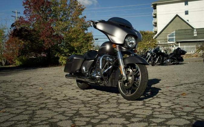 2017 Harley-Davidson® FLHXS - Street Glide® Special