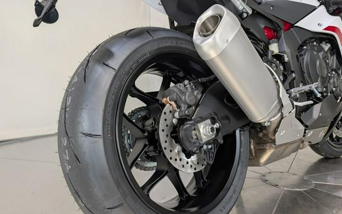 2026 Yamaha YZF-R1 70th Anniversary Edition