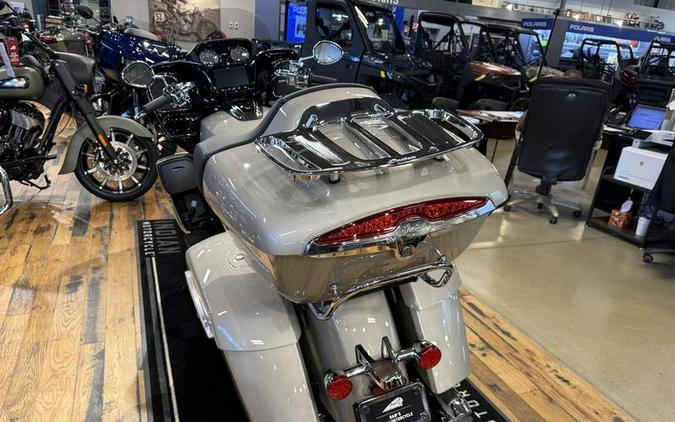 2026 Indian Motorcycle® Pursuit® Limited Silver Quartz Metallic