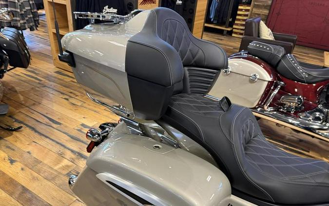 2026 Indian Motorcycle® Pursuit® Limited Silver Quartz Metallic