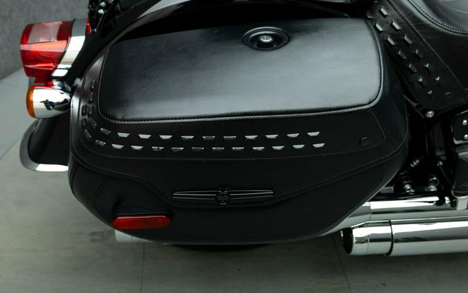 2021 HARLEY DAVIDSON FLHCS HERITAGE CLASSIC 114 W/ABS