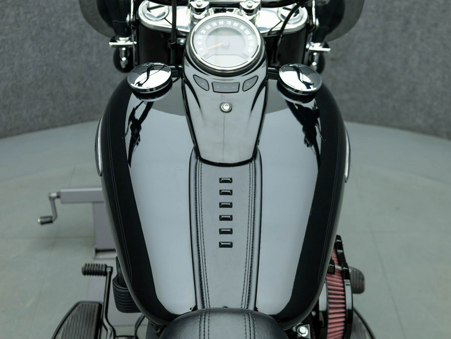 2021 HARLEY DAVIDSON FLHCS HERITAGE CLASSIC 114 W/ABS