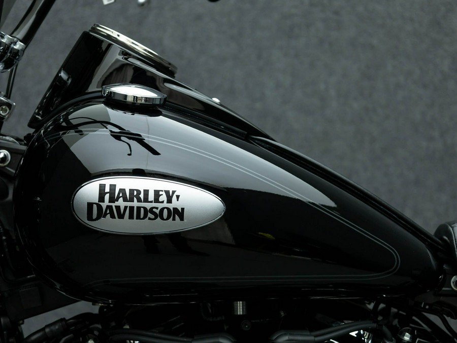 2021 HARLEY DAVIDSON FLHCS HERITAGE CLASSIC 114 W/ABS