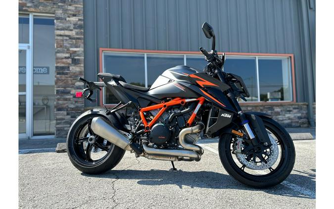 2026 1390 SUPER DUKE R EVO - KTM