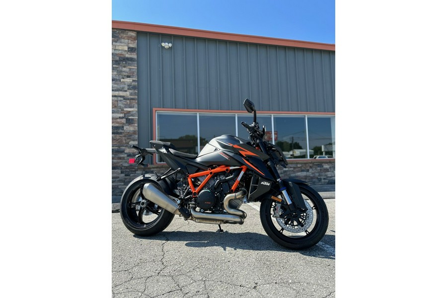 2026 1390 SUPER DUKE R EVO - KTM