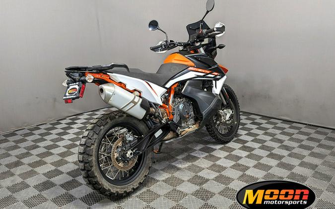 2022 KTM Adventure 890 R