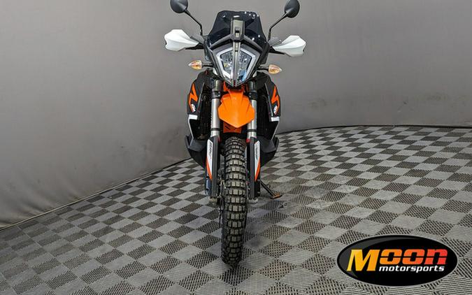 2022 KTM Adventure 890 R