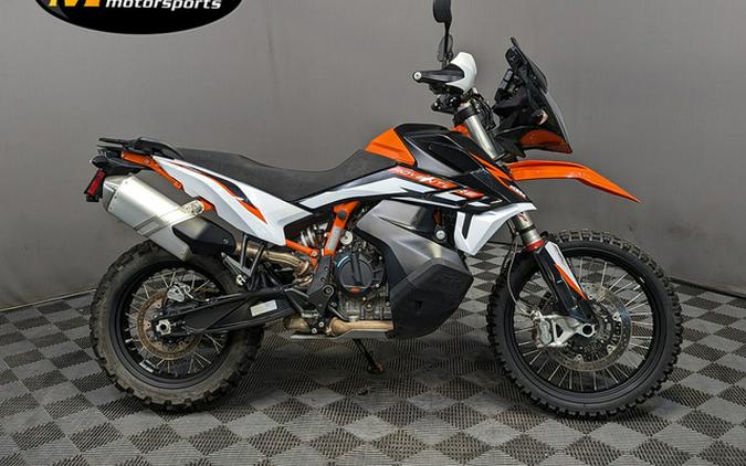 2022 KTM Adventure 890 R