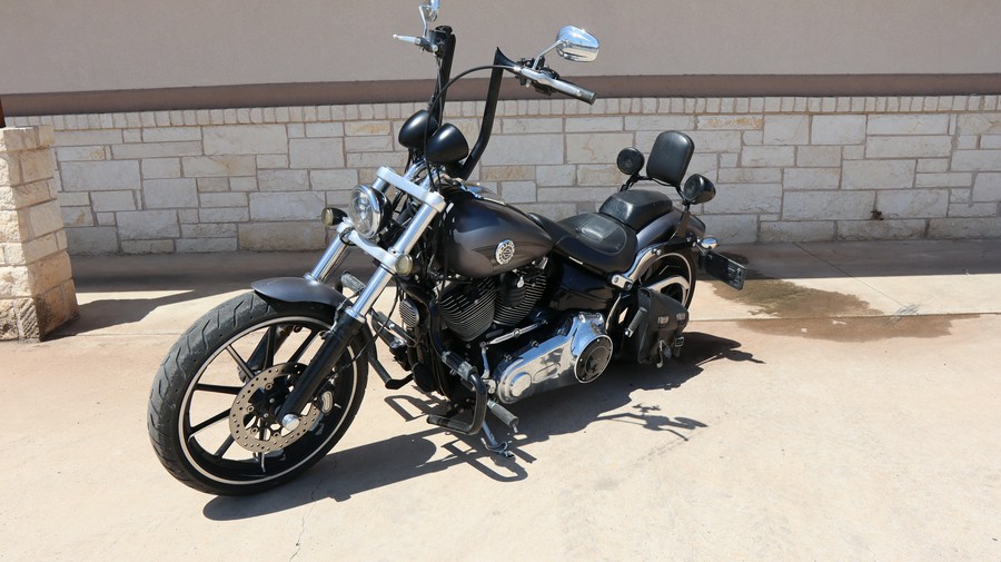 2016 HARLEY SOFTTAIL BREAKOUT