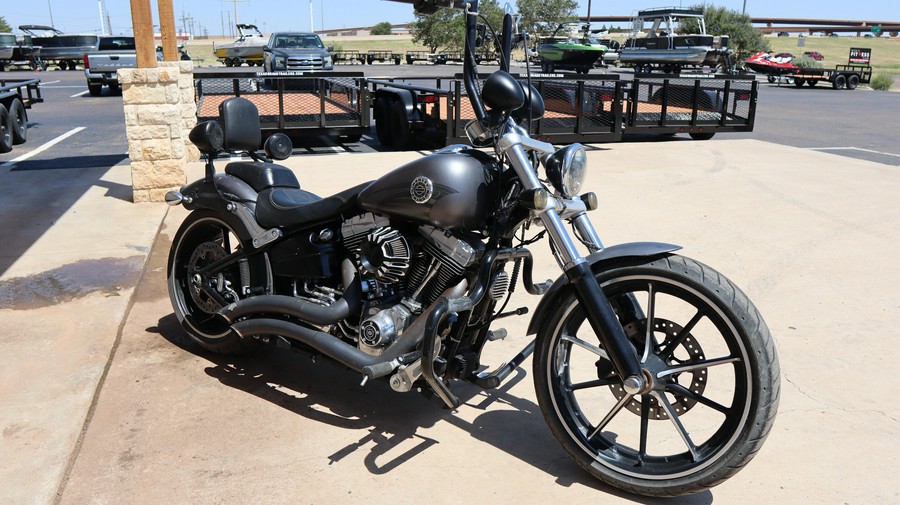 2016 HARLEY SOFTTAIL BREAKOUT
