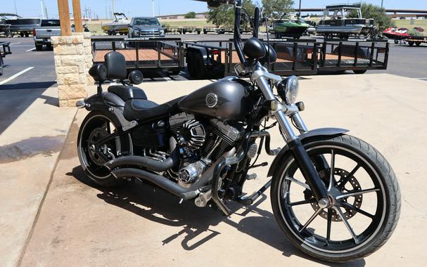 2016 HARLEY SOFTTAIL BREAKOUT