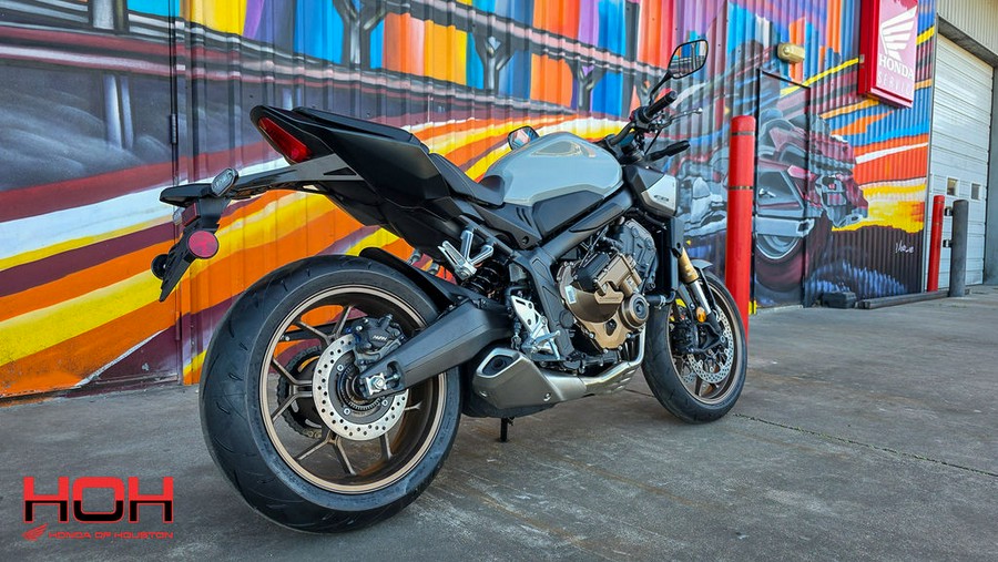 2025 Honda® CB650R E-Clutch