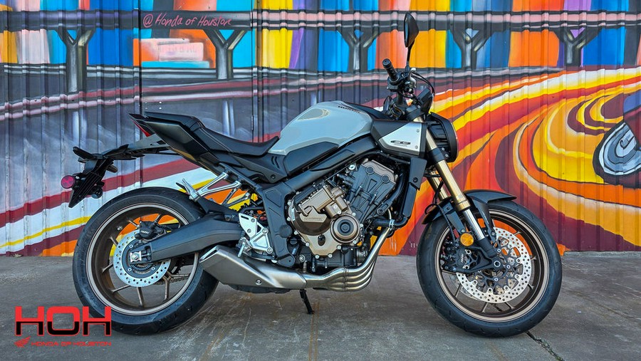 2025 Honda® CB650R E-Clutch