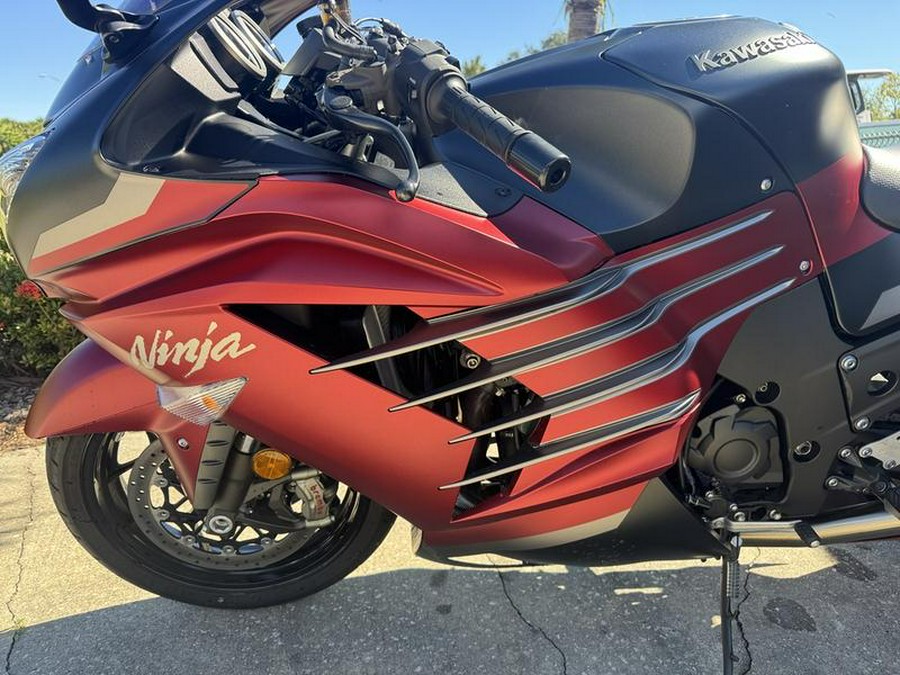 2025 Kawasaki Ninja® ZX™-14R ABS