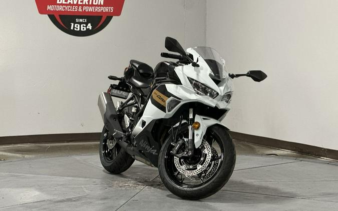2026 Kawasaki Ninja® ZX™-4RR ABS