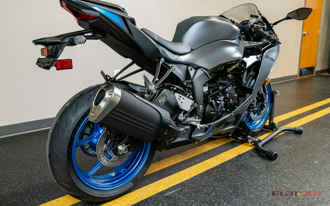 2026 NINJA ZX-6R - Kawasaki