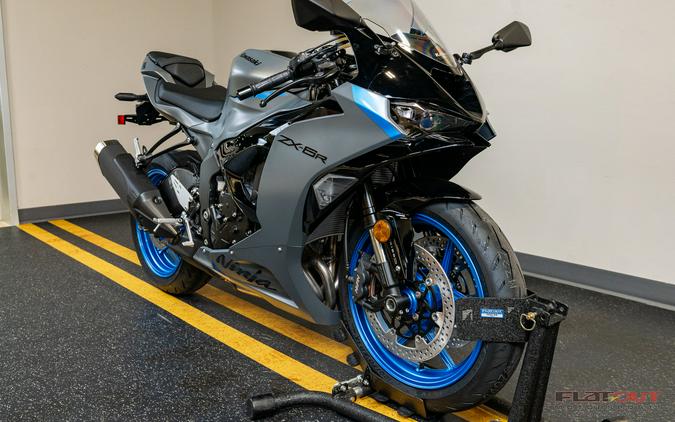 2026 NINJA ZX-6R - Kawasaki