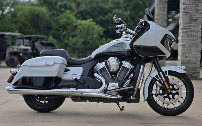 2024 Indian Challenger Limited Ghost White Metallic