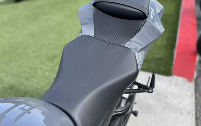 2025 Suzuki GSX-R 750