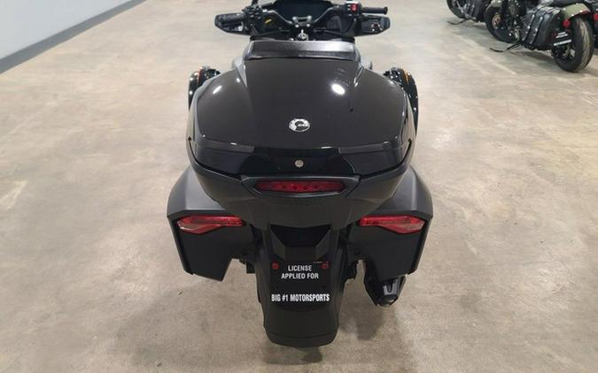 2024 Can-Am Spyder F3 Limited Dark Wheels