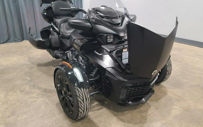 2024 Can-Am Spyder F3 Limited Dark Wheels