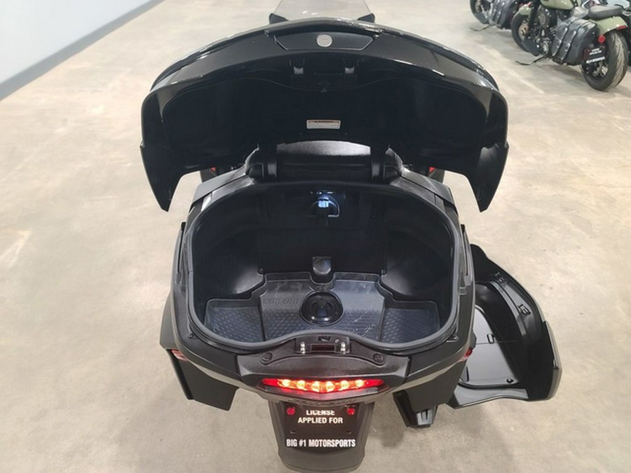 2024 Can-Am Spyder F3 Limited Dark Wheels