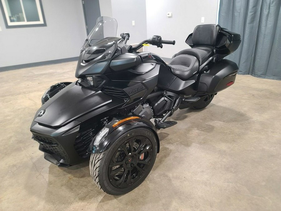 2024 Can-Am Spyder F3 Limited Dark Wheels