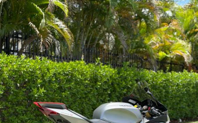 2024 Aprilia RSV4 1100