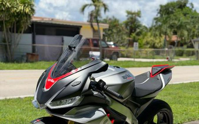 2024 Aprilia RSV4 1100