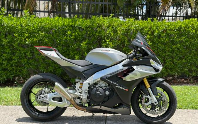 2024 Aprilia RSV4 1100