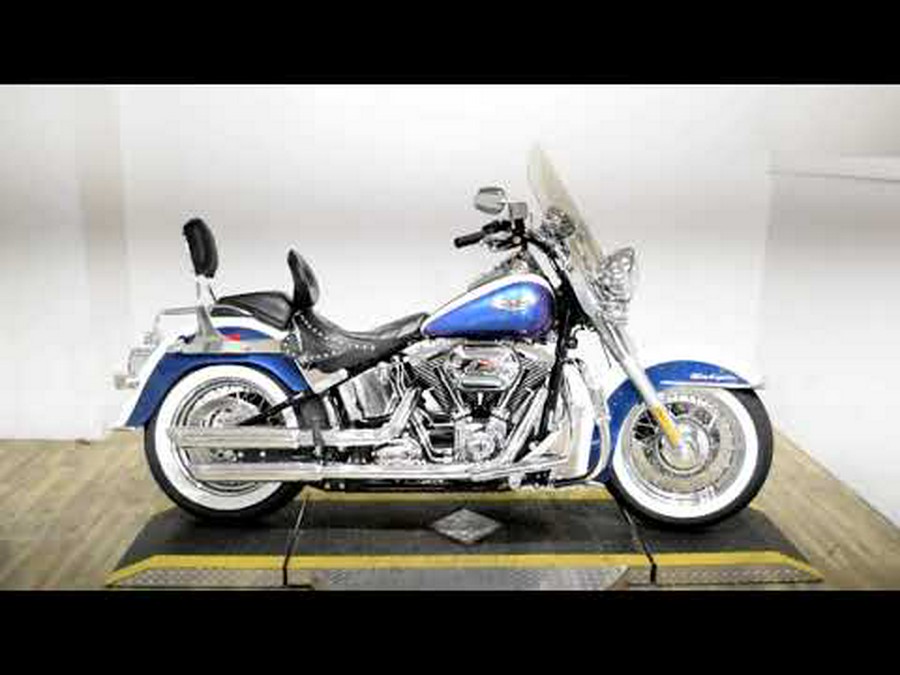 2010 Harley-Davidson Softail® Deluxe