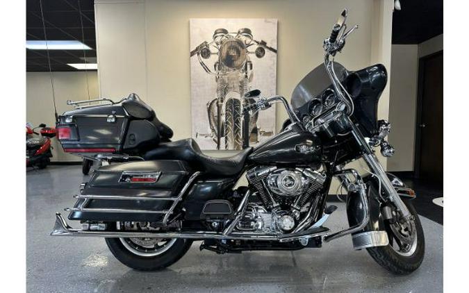 2008 Harley-Davidson® FLHTCU