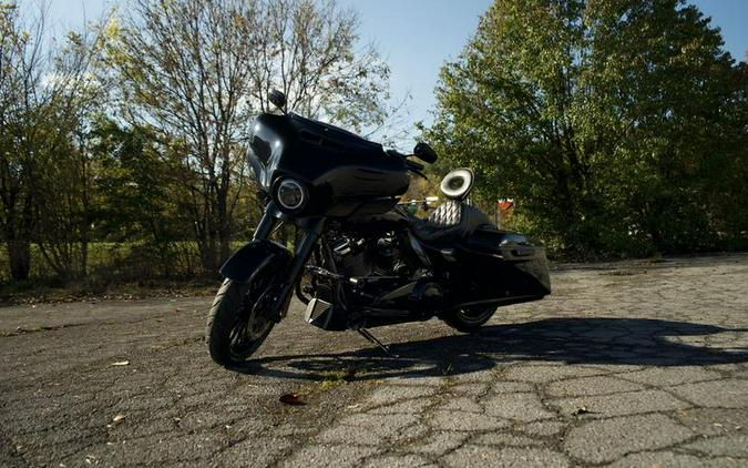 2018 Harley-Davidson® FLHXS - Street Glide® Special