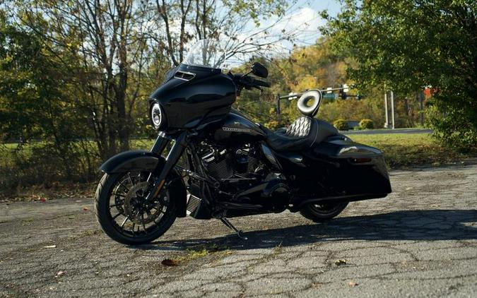 2018 Harley-Davidson® FLHXS - Street Glide® Special