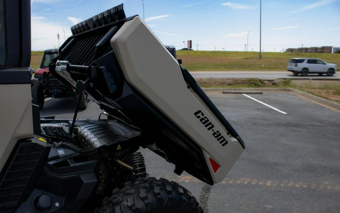 2026 CAN-AM DEFENDER MAX LIMITED CAB HD11