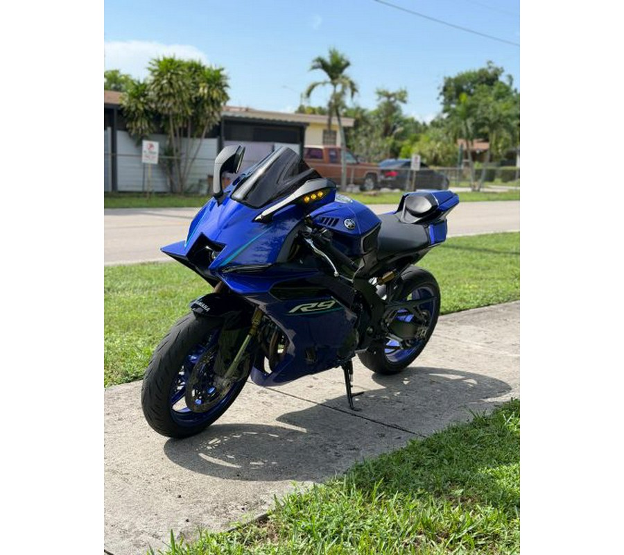 2026 YAMAHA YZF-R9
