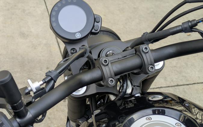 2025 Yamaha XSR700