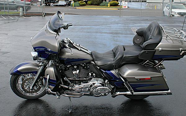 2017 Harley-Davidson CVO™ Limited