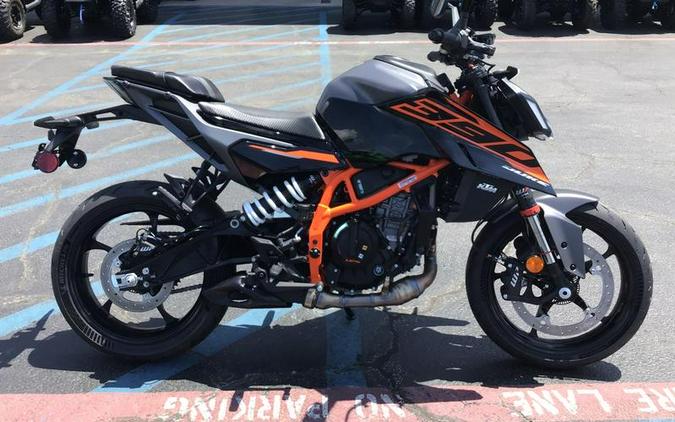 2026 KTM 390 Duke