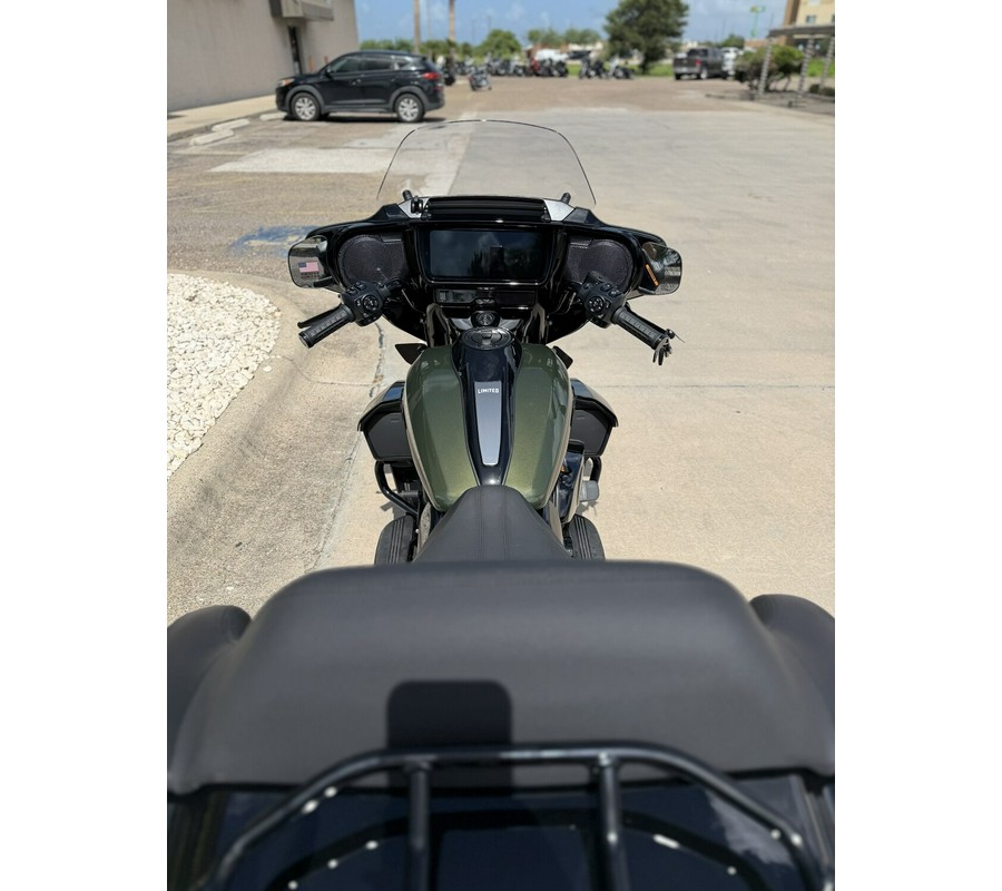 2026 Harley-Davidson Street Glide 3 Limited Olive Steel Metallic / Vivid Black Black Trim